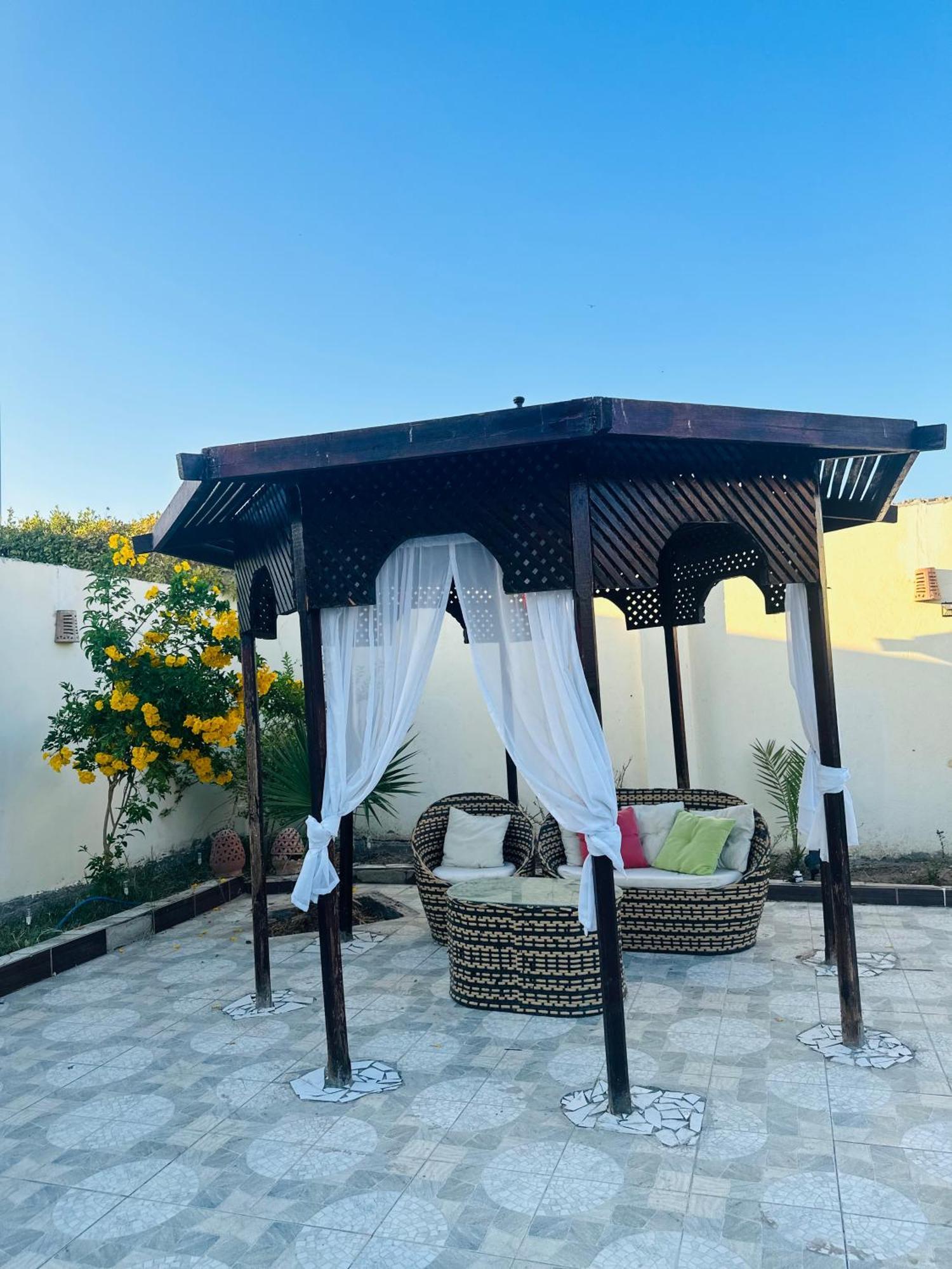 Alis Villa Hurghada Exterior foto
